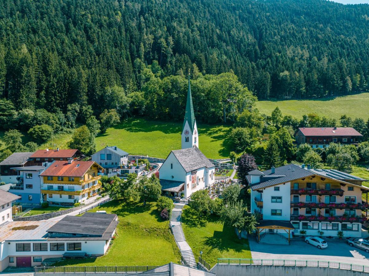 Hotel & Mit Fügen